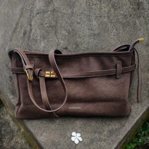 Avis Stylish Luxe Tote Bag