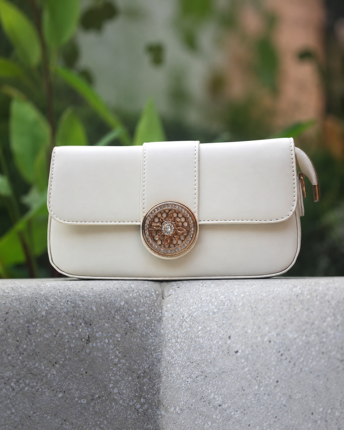 celeste-signature-bag