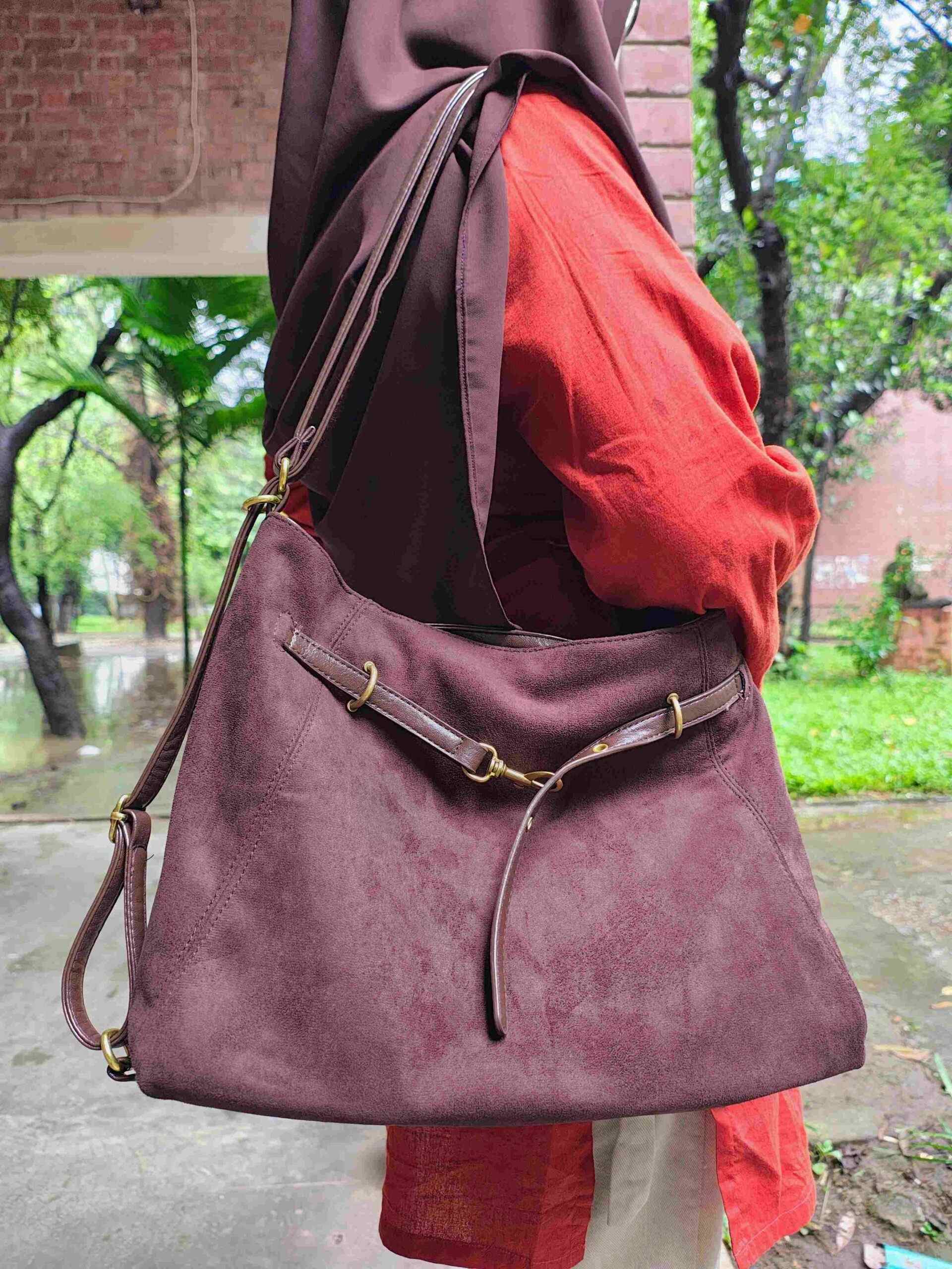 the-elara-hobo-bag